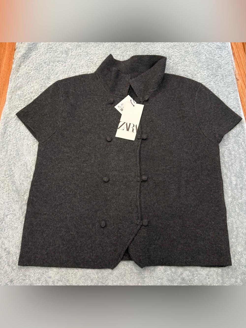 Zara Basic Knit Short Sleeve Cardigan Size L